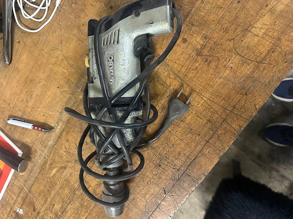 Trapani: Metabo Handbohrmaschine  – Usato da Aathal-Seegräben venduto da rom_cg7q