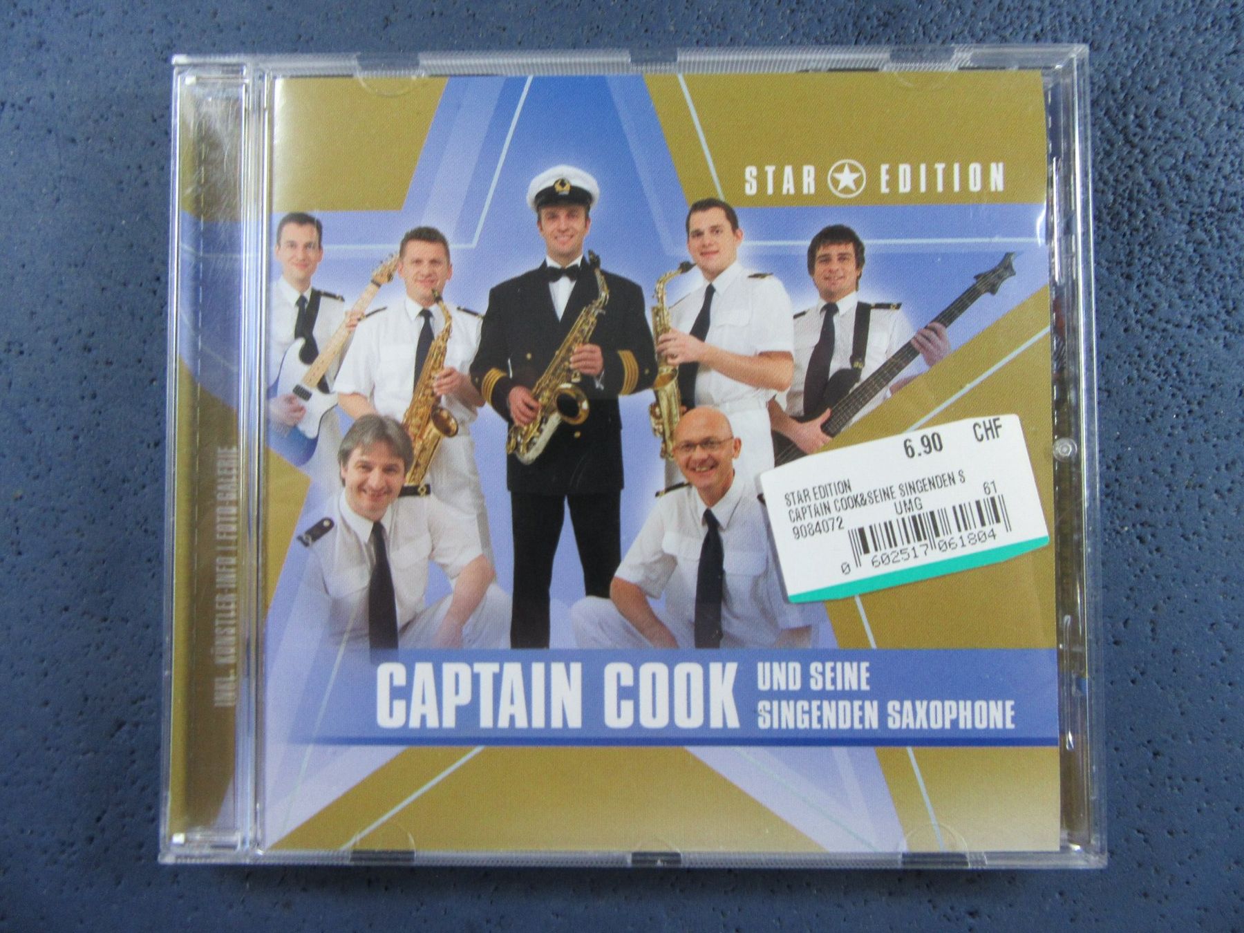CD: CAPITAIN COOK UND SEINE SINGENDEN SAXOPHONE CD – Usato da Ettingen venduto da Hausi4711