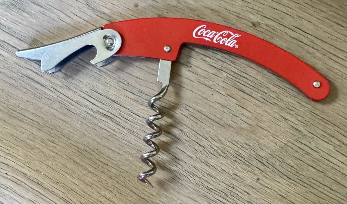 Apribottiglie & Tappi per chiusura: Coca Cola Sommelier Flaschenöffner  – Usato da Rothrist venduto da Luckywinner 2
