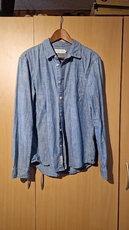 Chemises: Männer Jeans Hemd Gr M – D'occasion à Eglisau par marasofia