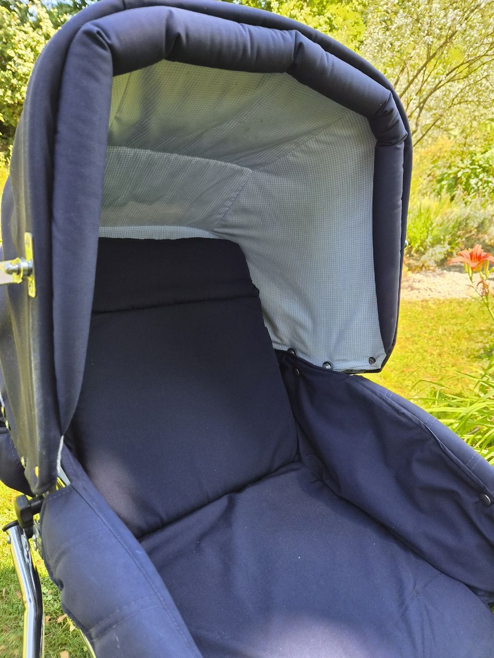Carrozzine: Hesba Kinderwagen in super Zustand – Usato da Meilen venduto da Evelyn29 5