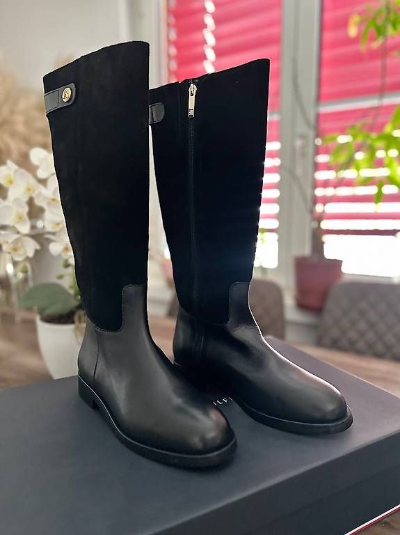 Scarpe da donna: Neue Tommy Hilfiger Lederstiefel – Usato da Eschlikon TG venduto da tak_p2dk