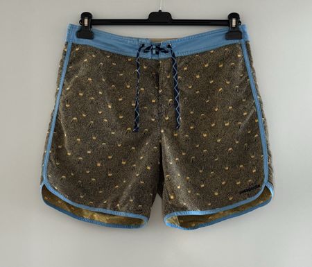 Short de bain Patagonia taille 36 homme motif imprévu