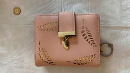 Portemonnaie kurz rosa Damen Zustand gebraucht gut 12x10cm