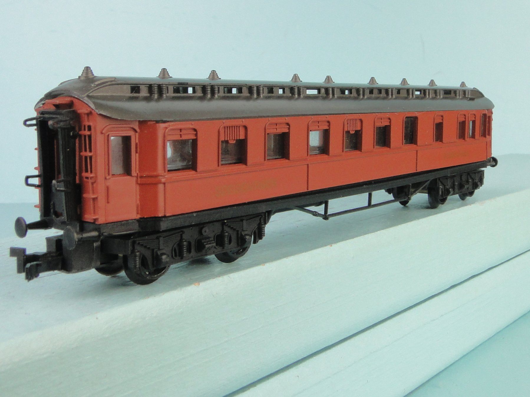 Arnold Modellini di ferrovie: Arnold Spur N Speisewagen – Usato da Bülach venduto da Albitrain 4