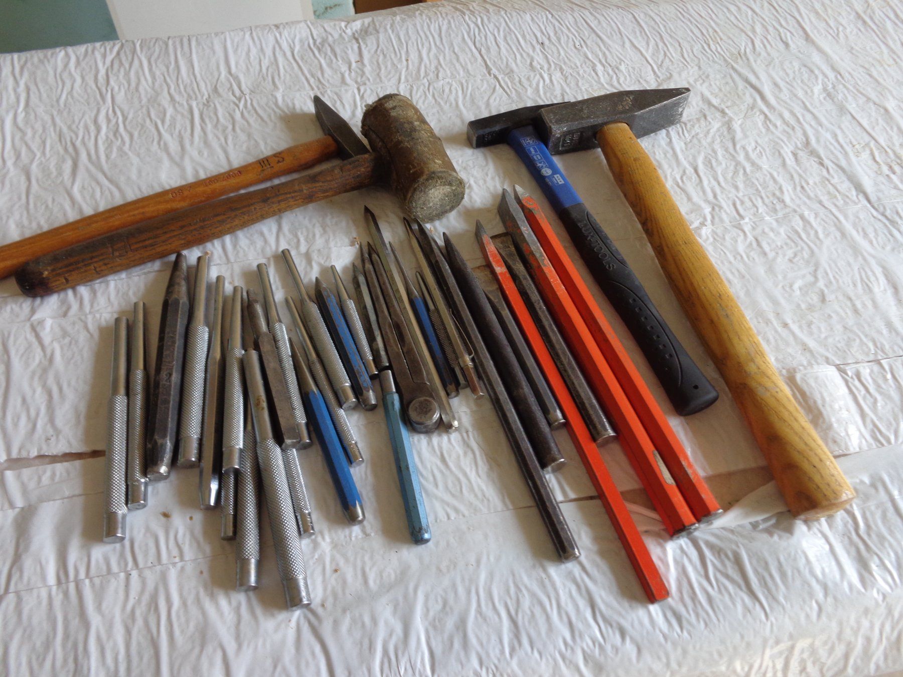 Tous les outils: Werkzeug Meisel Körner Hammer Diverse – D'occasion à Liestal par Gecko16