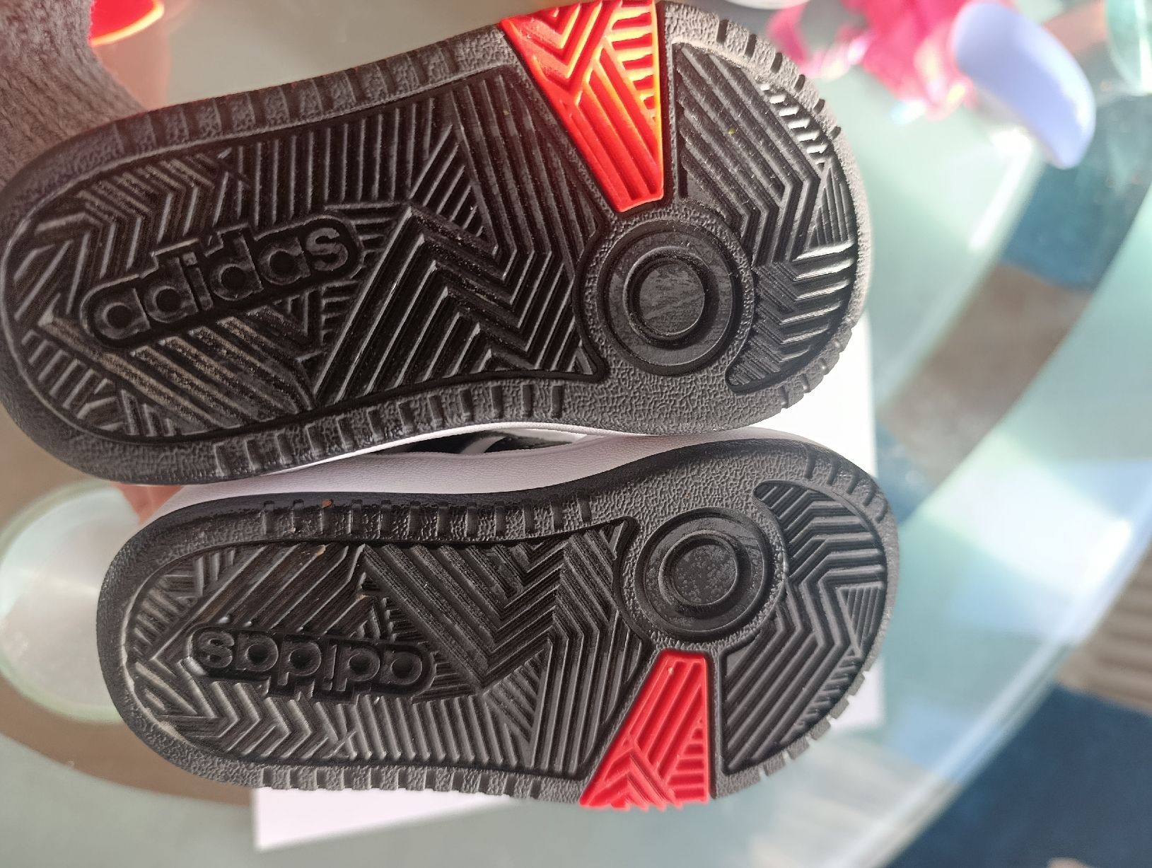 Adidas Schuhe für Jungen: Adidas. Turnschuhe – Neu (gemäss Beschreibung) aus St. Gallen von Ver_996y 3