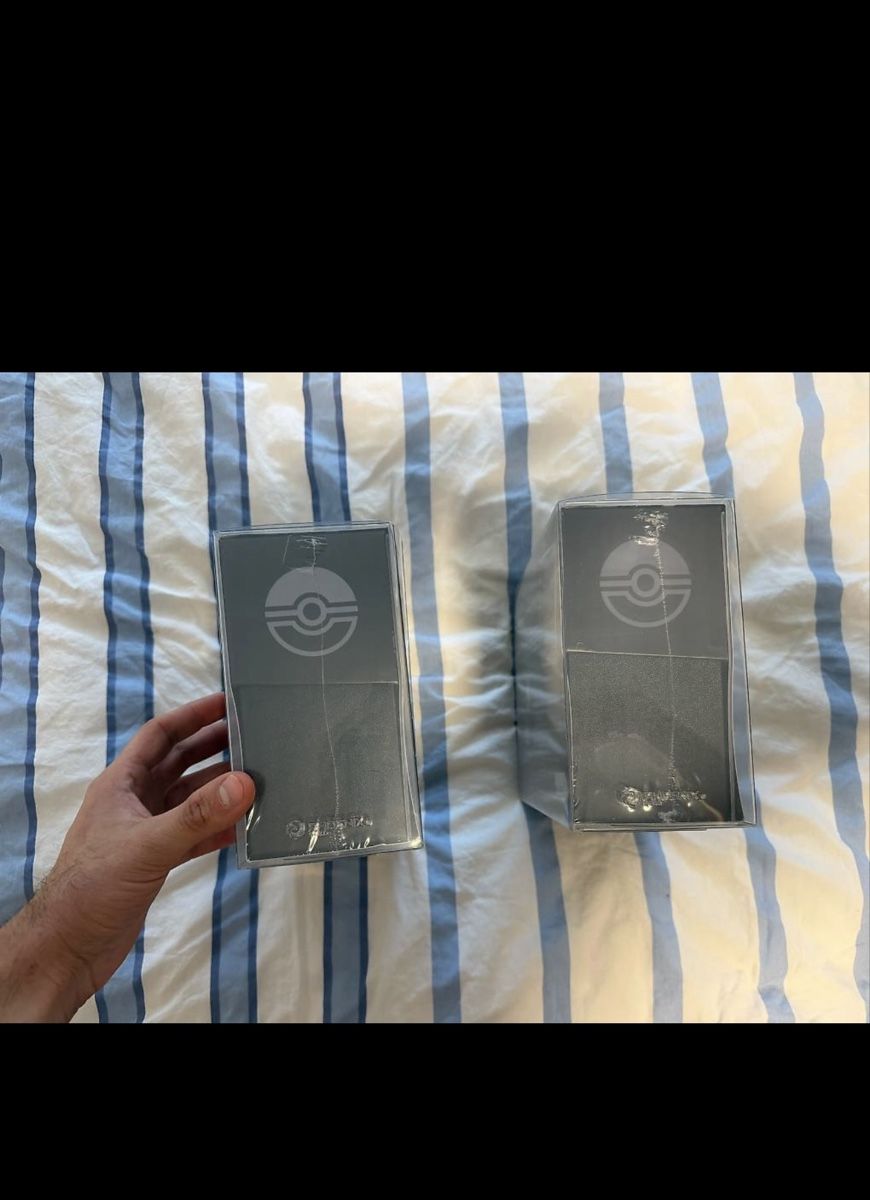 Pokémon Carte collezionabili: Pitch Black Elite Trainer Box 2x – Nuovo e nell'imballaggio originale da Kaltbrunn venduto da dav_vqr9 2
