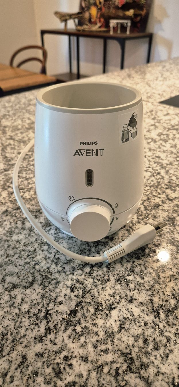 Avent Pasti del neonato: Philips Avent Flaschenwärmer – Usato da Weinfelden venduto da lyd_72sg