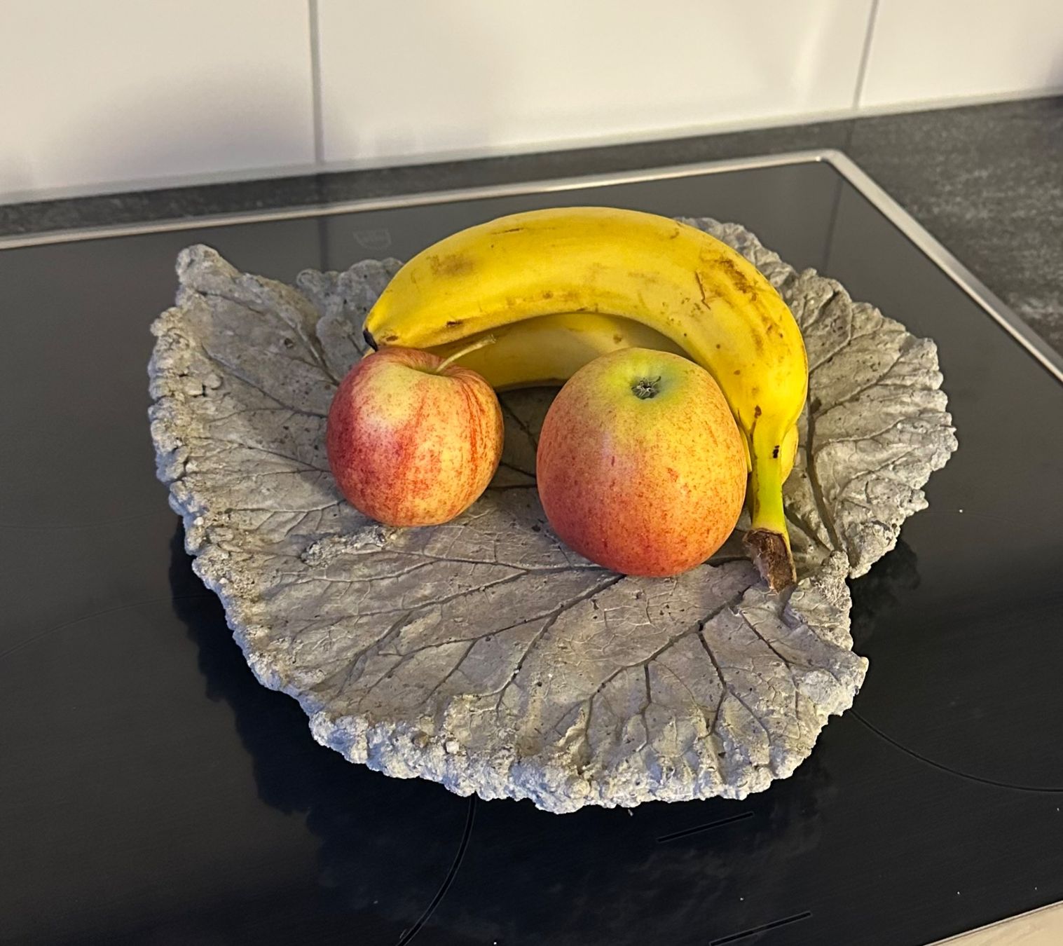 Alle Dekorationen: Früchteschale Betonblatt – Gebraucht aus Zürich von brazerola 2