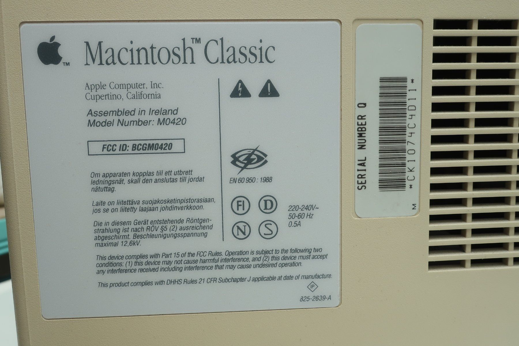 Apple PC: HEUTE 1990 Macintosh Classic M0420 & KB, Maus & Kabel – Difettoso da Zürich venduto da dnk_nrd8 3