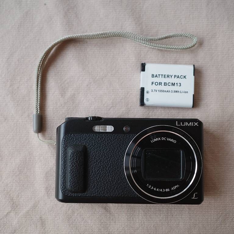 Fotocamera: Panasonic Lumix TZ57 Black – Usato da Genève venduto da fotos.grafo