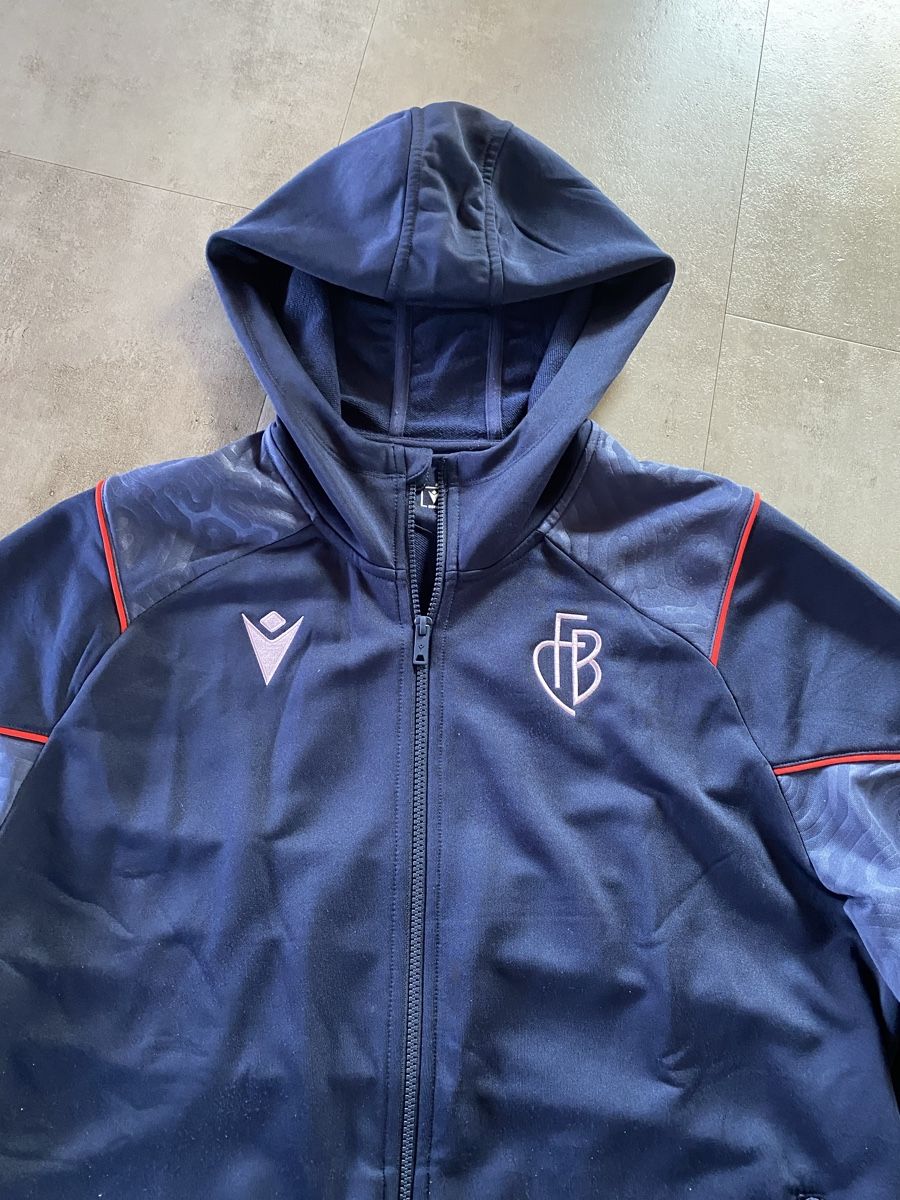 Giacche: Fc Basel Jacke – Usato da Oftringen venduto da kawia 1
