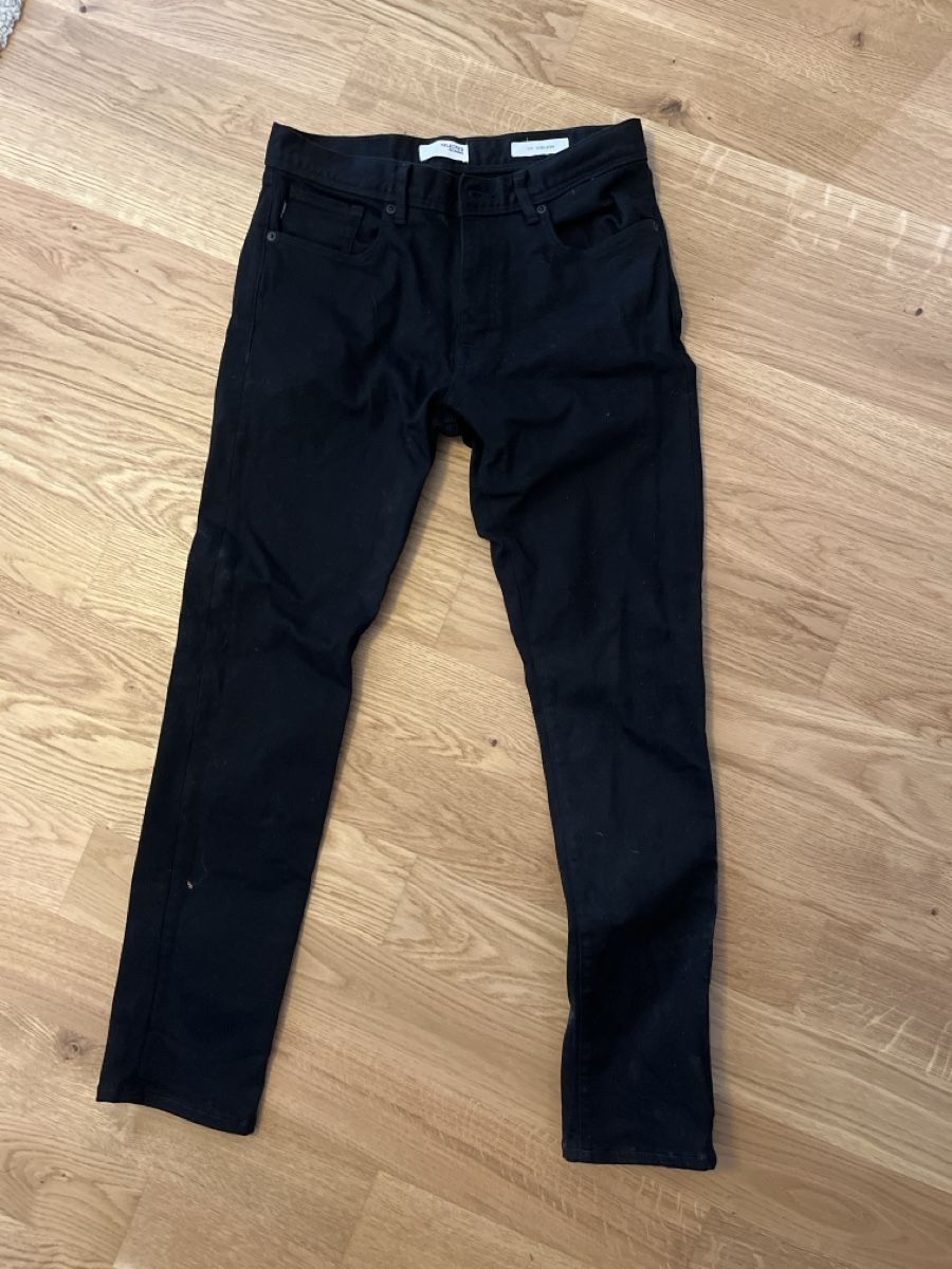 Selected Jeans: Selected SlimLeon175 32/32 Schwarz – Nuovo (secondo la descrizione) da Basel venduto da footfun