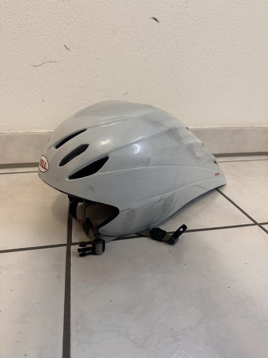 Casco Caschi: Casco da cronometro – Usato da Sigirino venduto da del_l62x