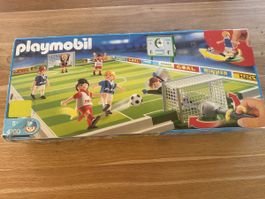 Playmobil 4700 Stadion mit Figuren guter Zustand