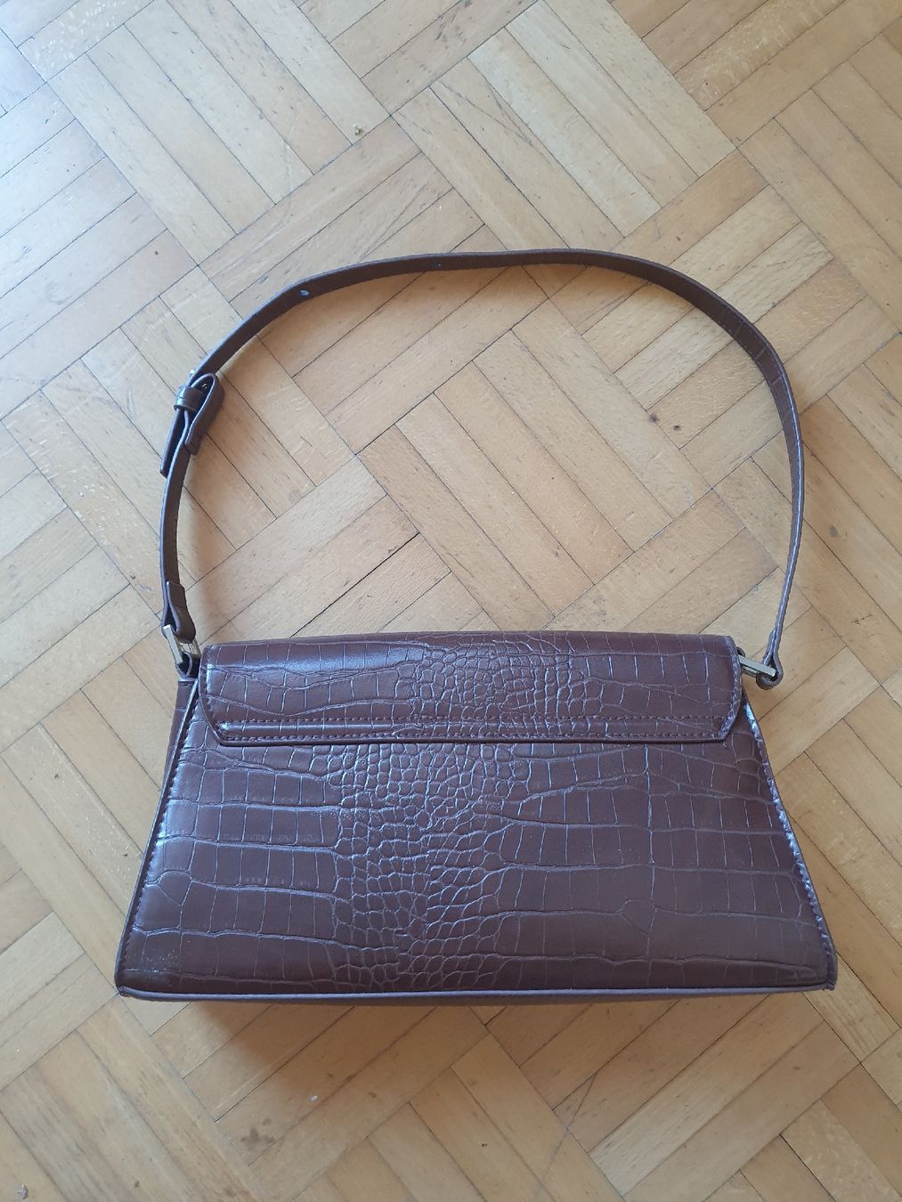 Monki Borse da donna: Monki Handtasche in Krokodilmuster – Nuovo (secondo la descrizione) da Bern venduto da carmona. 1
