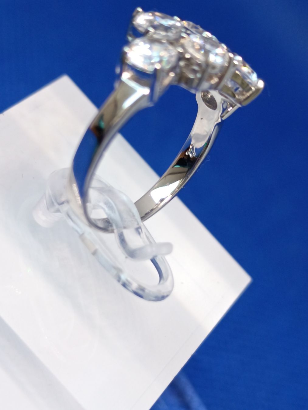 Anelli: sehr schönen Marken Ring mit Steinen – Usato da Zürich venduto da Hamaster 4