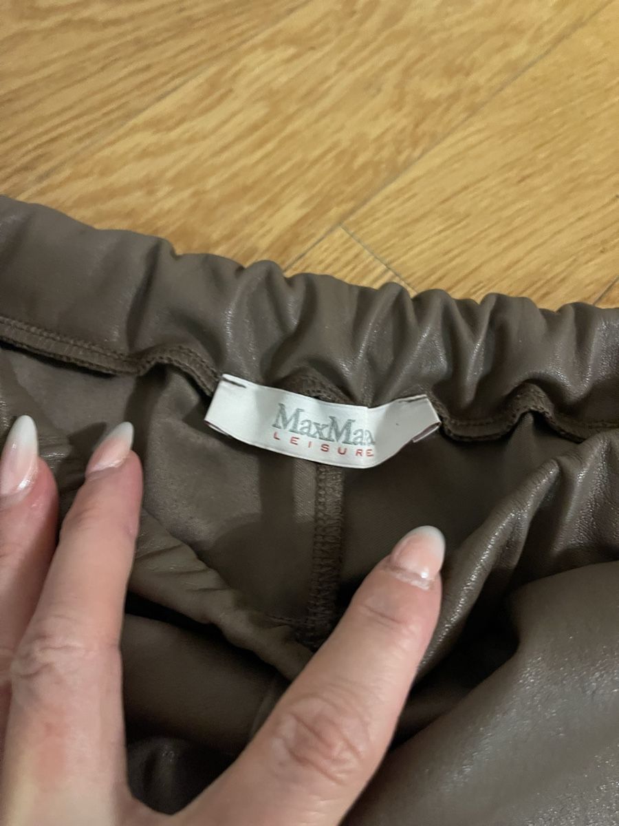 Max Mara Pantaloni: Hosen Max Mara – Usato da Rüschlikon venduto da Lajniii 8