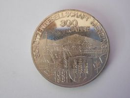 1981  silber 300 Jahre Schützengesllschaft Menzingen  24gr.