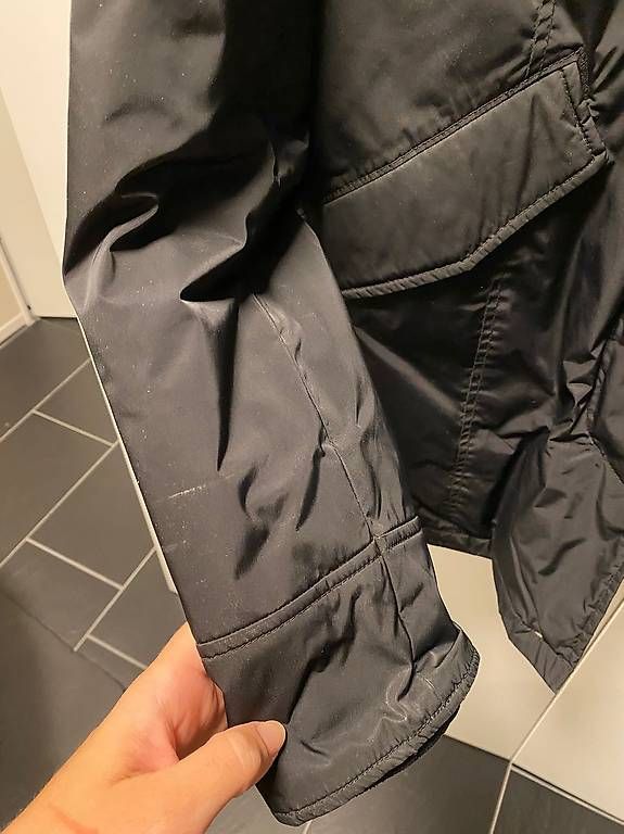 Cappotti: Woolrich Parka schwarz, Gr. M – Usato da Meisterschwanden venduto da jil_8rtq 4