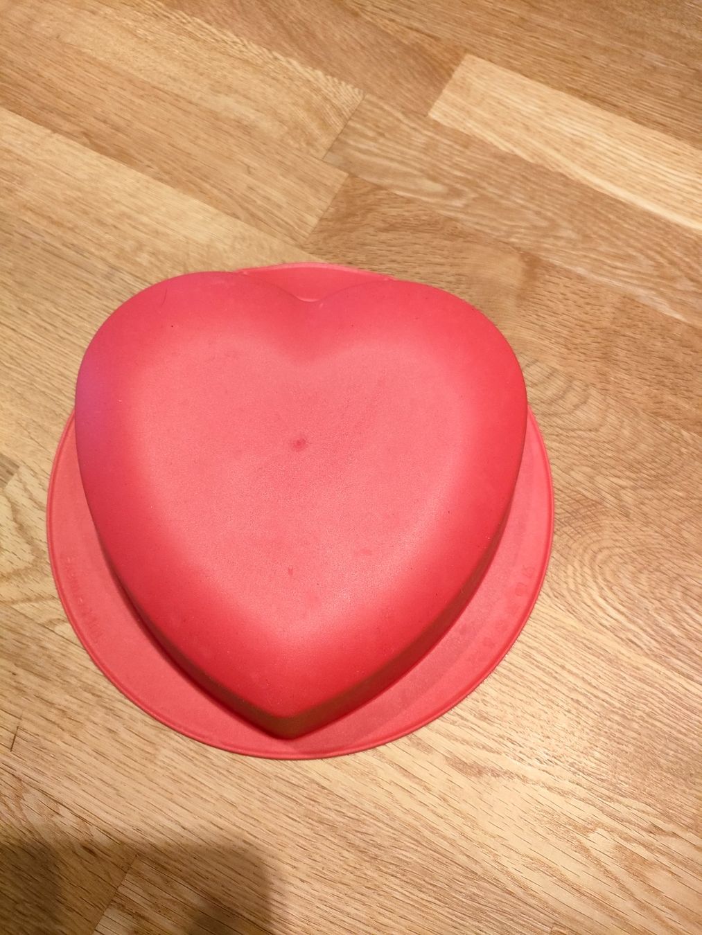 Tupperware Teglie da forno: Tupperware Silikon Herzform – Nuovo (secondo la descrizione) da Scheunen venduto da klare2