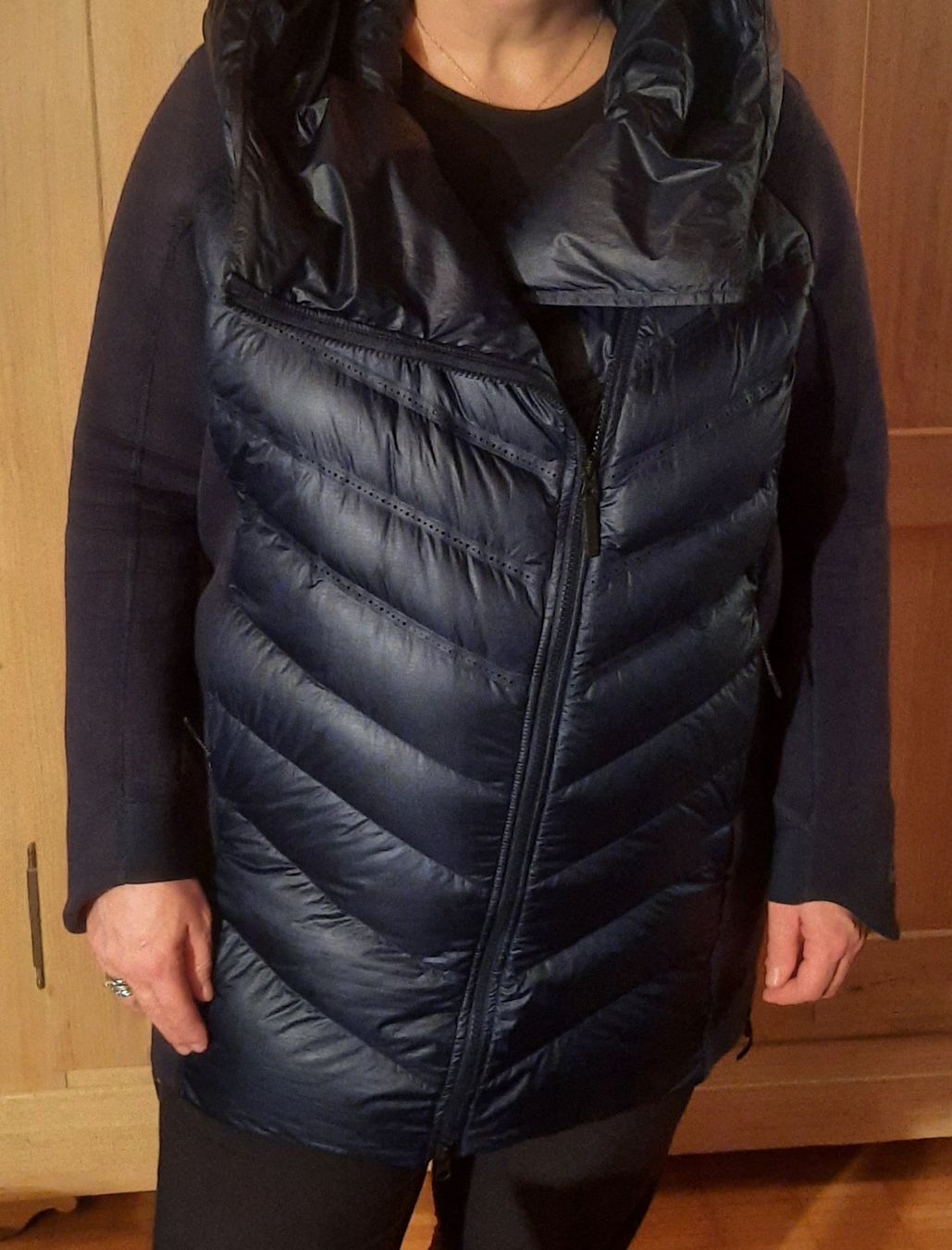 Nike Giacche: Nike Daunenjacke/ Strickjacke, Grösse XL, – Usato da wädenswil venduto da saschmi1973 8