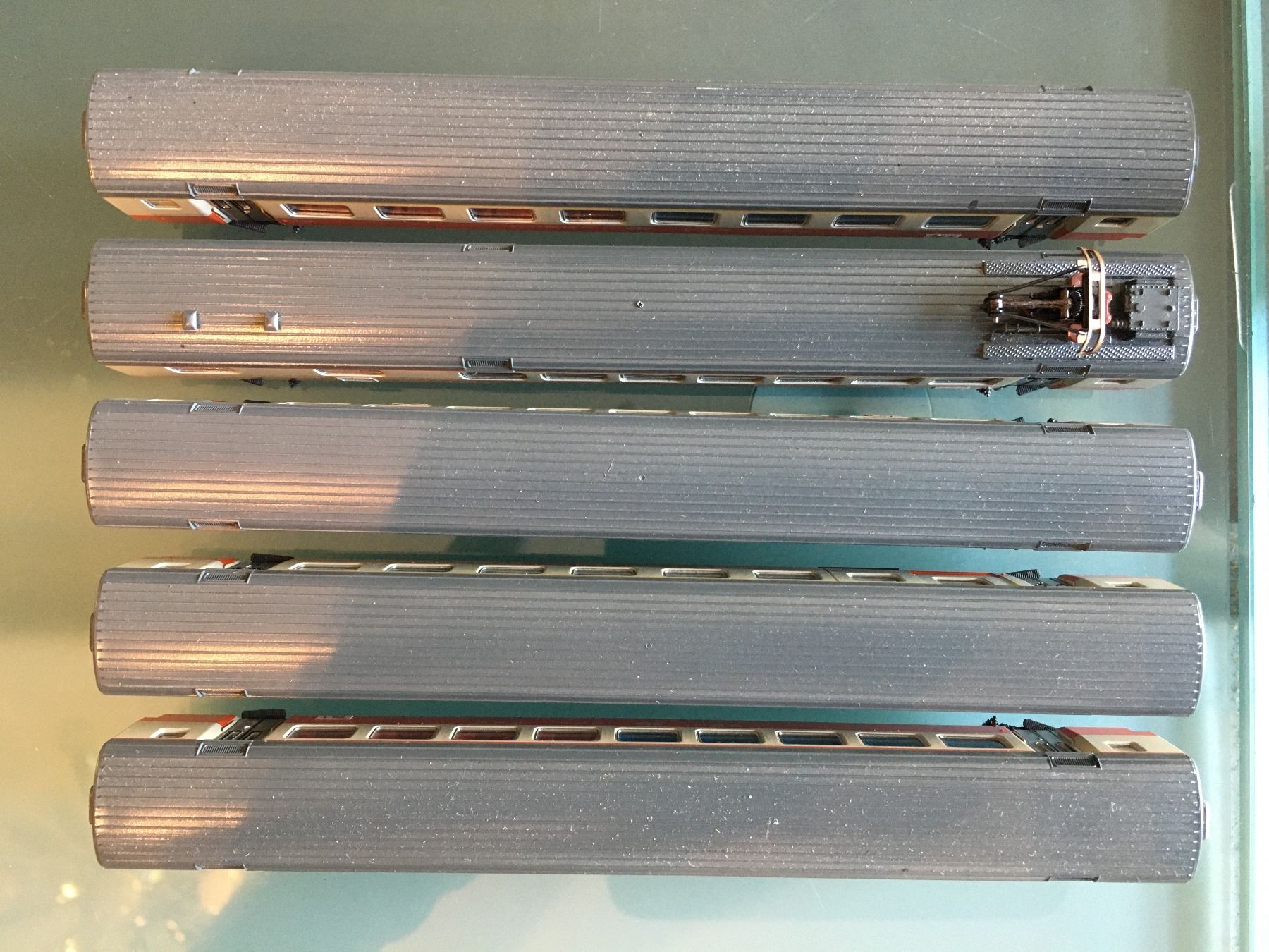 Trix Modellini di ferrovie: 5 Wagen Minitrix Swiss Express SBB Spur N – Usato da holziken venduto da Weston 8
