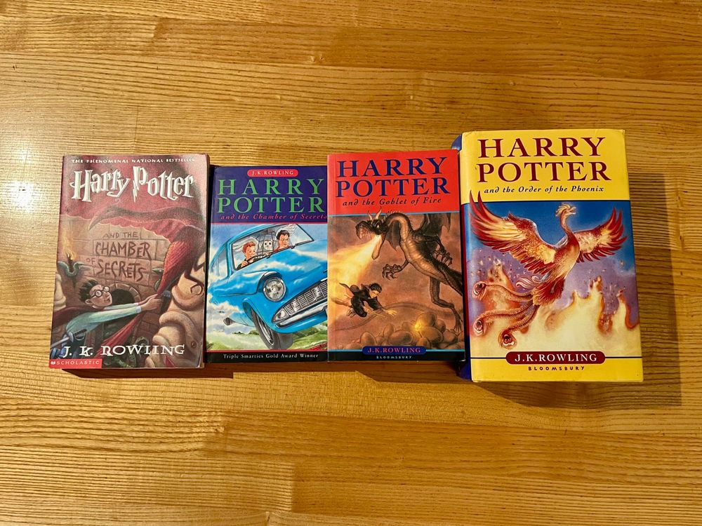 Diverse Harry Potter Bücher in englischer Sprache Kaufen auf Ricardo