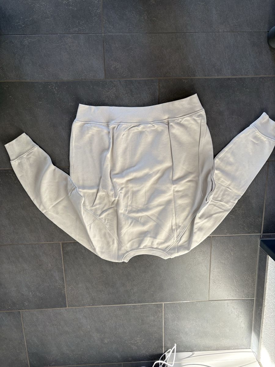 H&M Lotti di vestiti: 4 Pullover, Grösse XS – Usato da Schwarzenbach SG venduto da Manmar 3