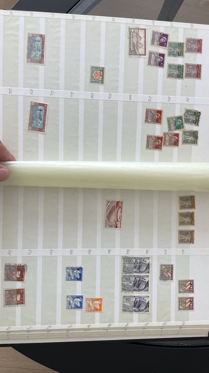 Tutti i francobolli: Sammlung Schweiz */0 Album – Usato da Muri AG venduto da Briefmarke-Schweiz 4