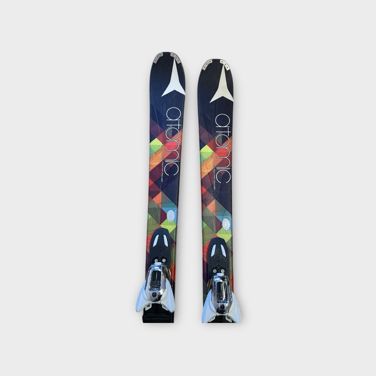 Atomic Skis: Atomic Ski 148cm – Gebraucht aus Murten von Ski-Outlet 1