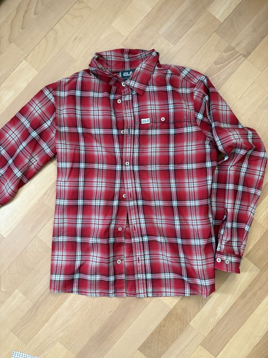 Jack Wolfskin Camicie: Wandern: Hemd Gr. S Jack Wolfskin – Usato da Zürich venduto da Jamezone
