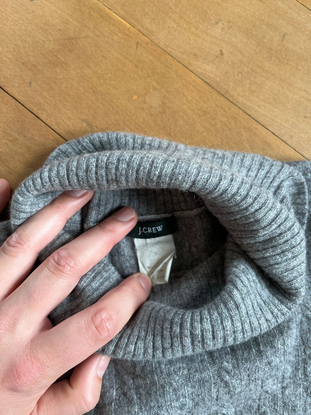 Maglioni & Felpe: Cashmere Rollkragenpullover Grau Gr. S – Usato da Luzern venduto da fidschen 2