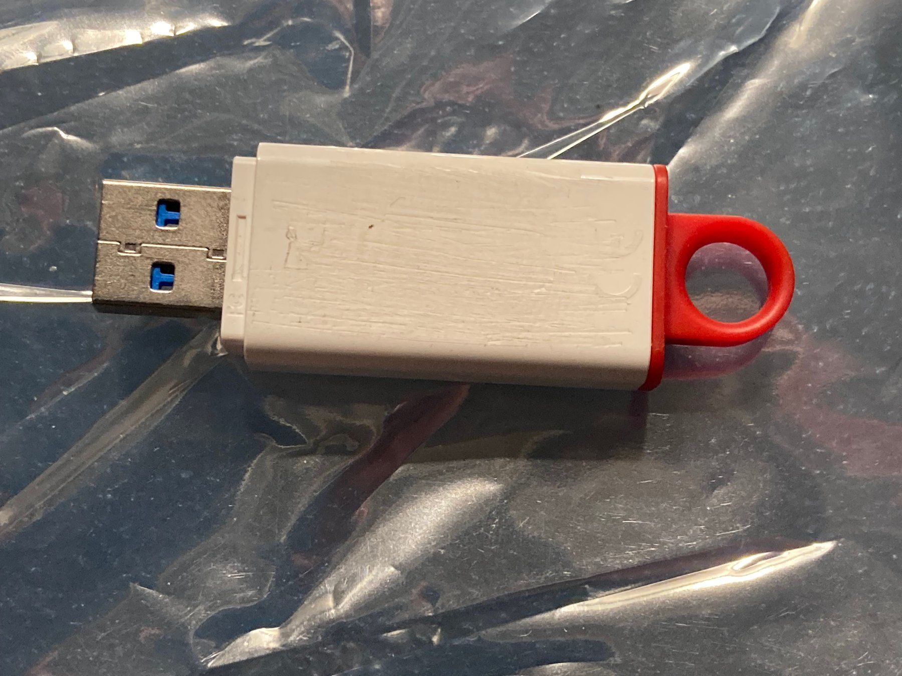 Kingston Chiavette USB: Kingston USB Stick 32 GB – Usato da Wettingen venduto da Schabernack_sam 1