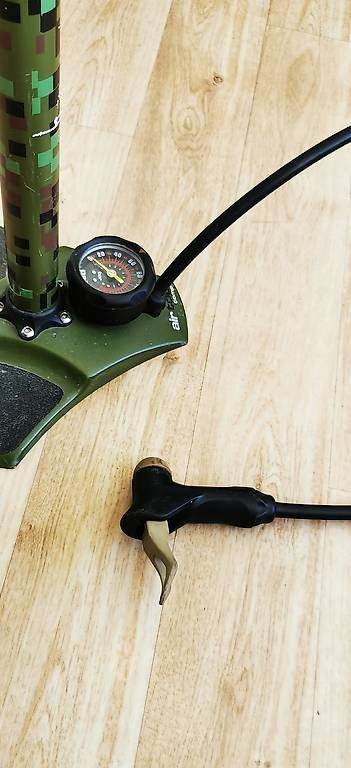 Pumpen: Pompa per biciclette – Gebraucht aus Lamone von osc_rr7v