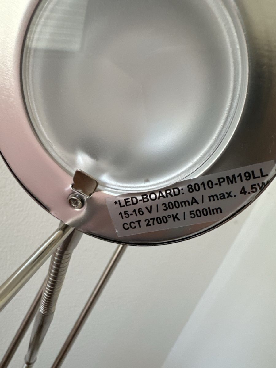 Lampes: Stehlampe – D'occasion à Wetzikon ZH par s.ochsner 2