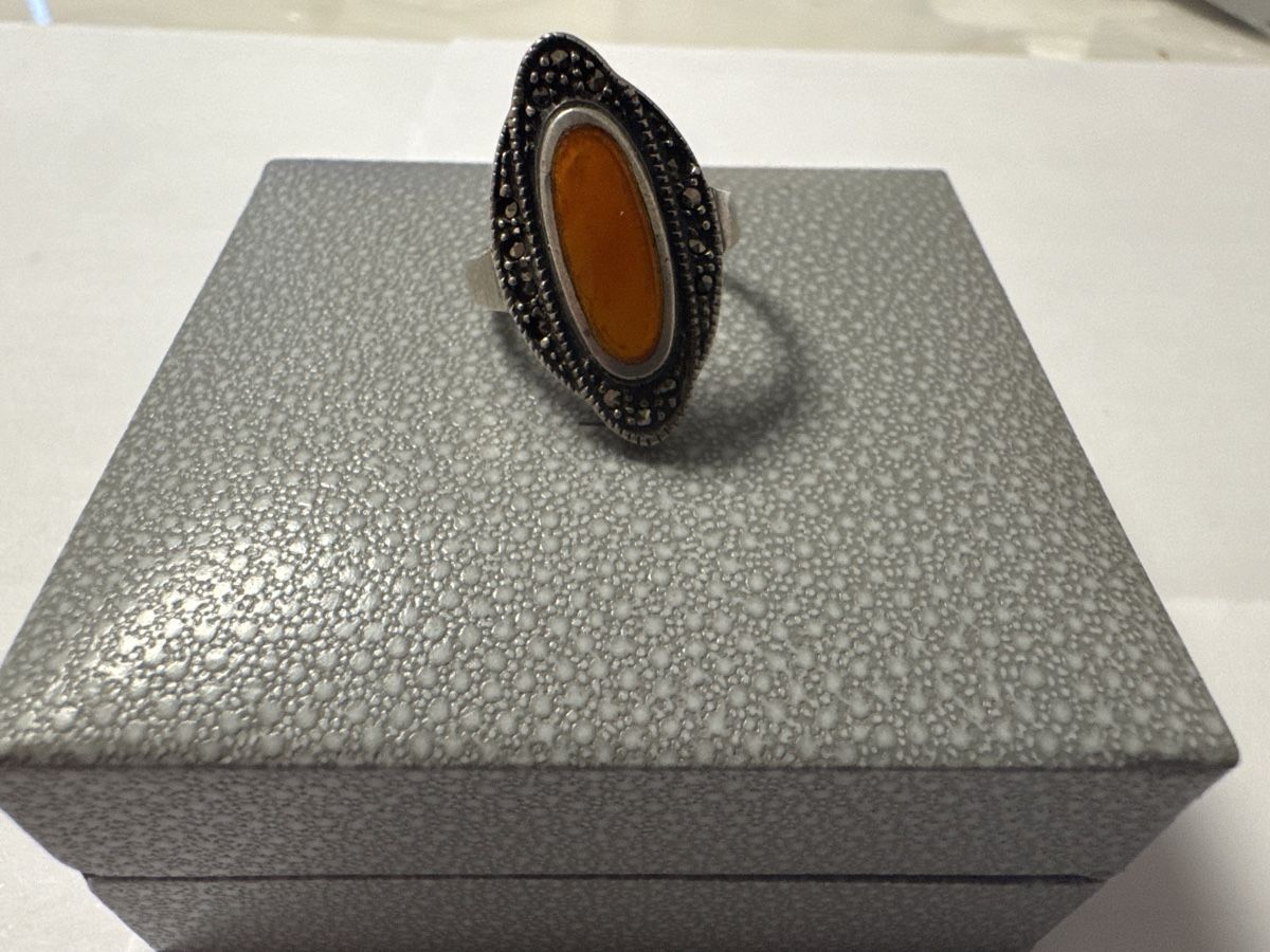 Bagues: Bague en argent – D'occasion à Montreux par luc_w7cx