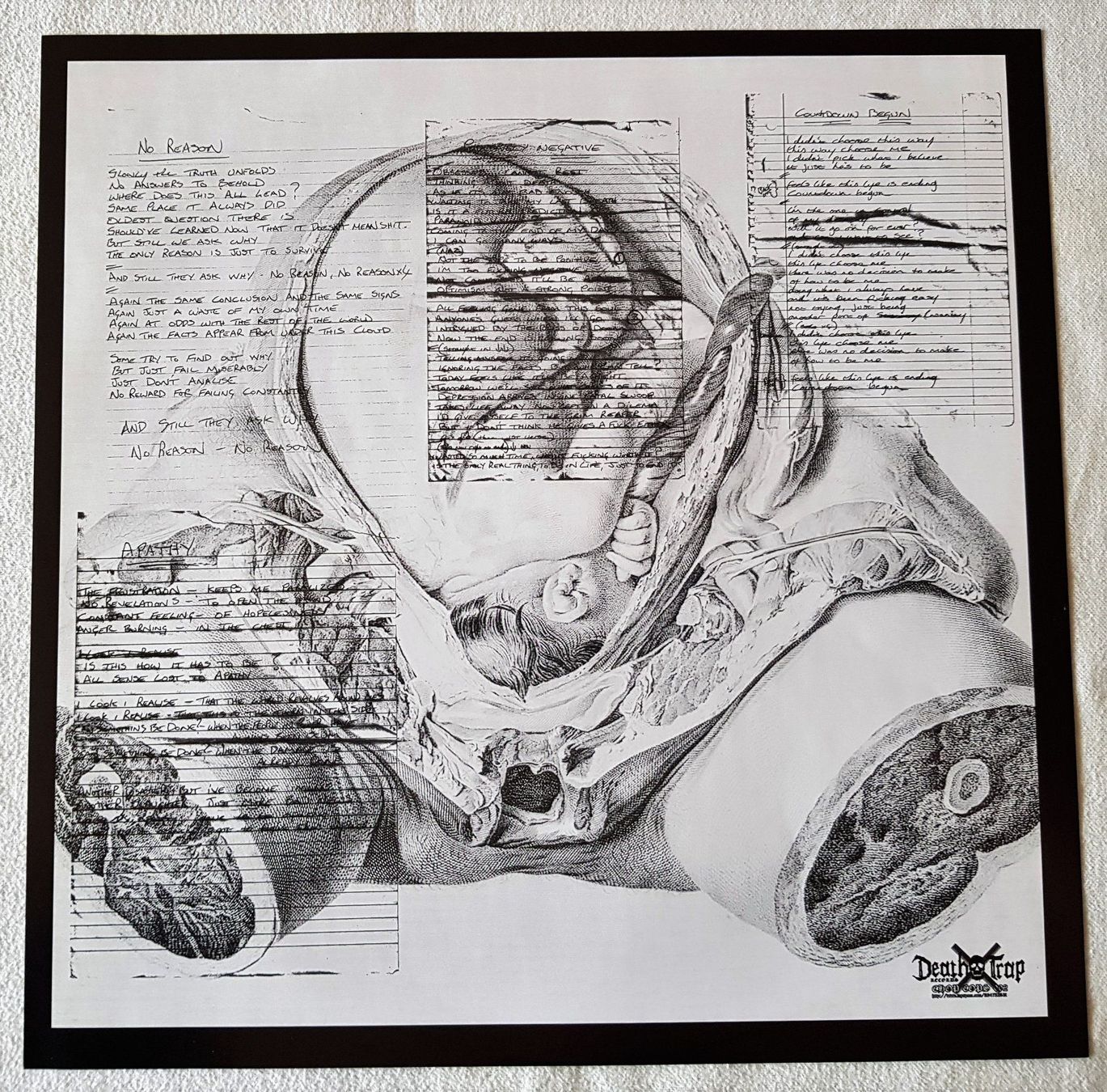 Dischi in vinile: Descent To Hell - Our Cross To Bear - LP - 2010  First Press – Nuovo (secondo la descrizione) da Uster venduto da Zardodel 7