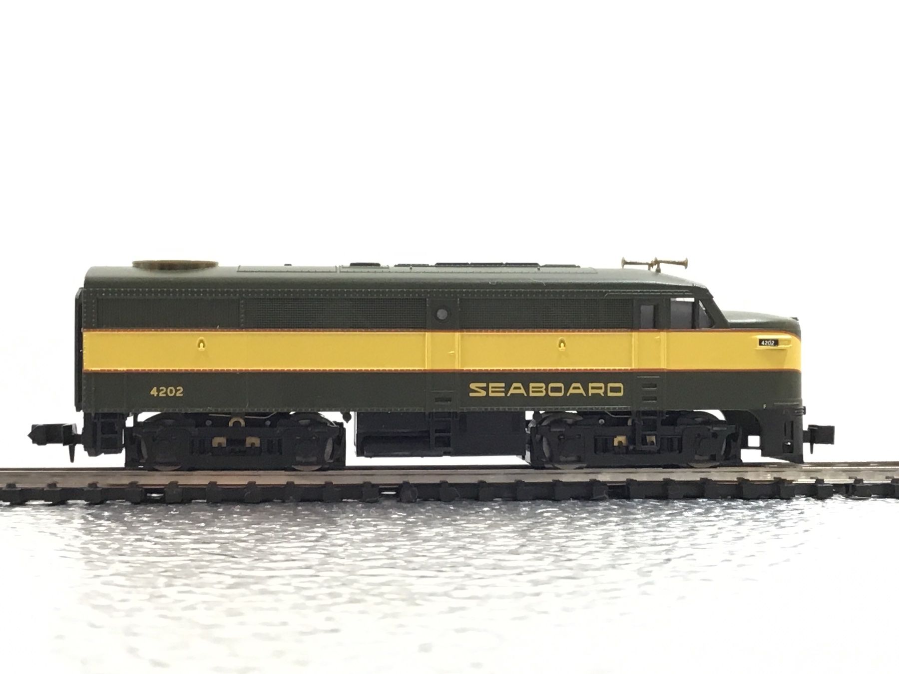 Modelleisenbahnen: LIFE LIKE 4202 SPUR N – Gebraucht aus Männedorf von Spezial-Modelle 3