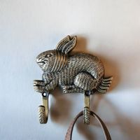 Patère lapin vintage en bronze, style antique