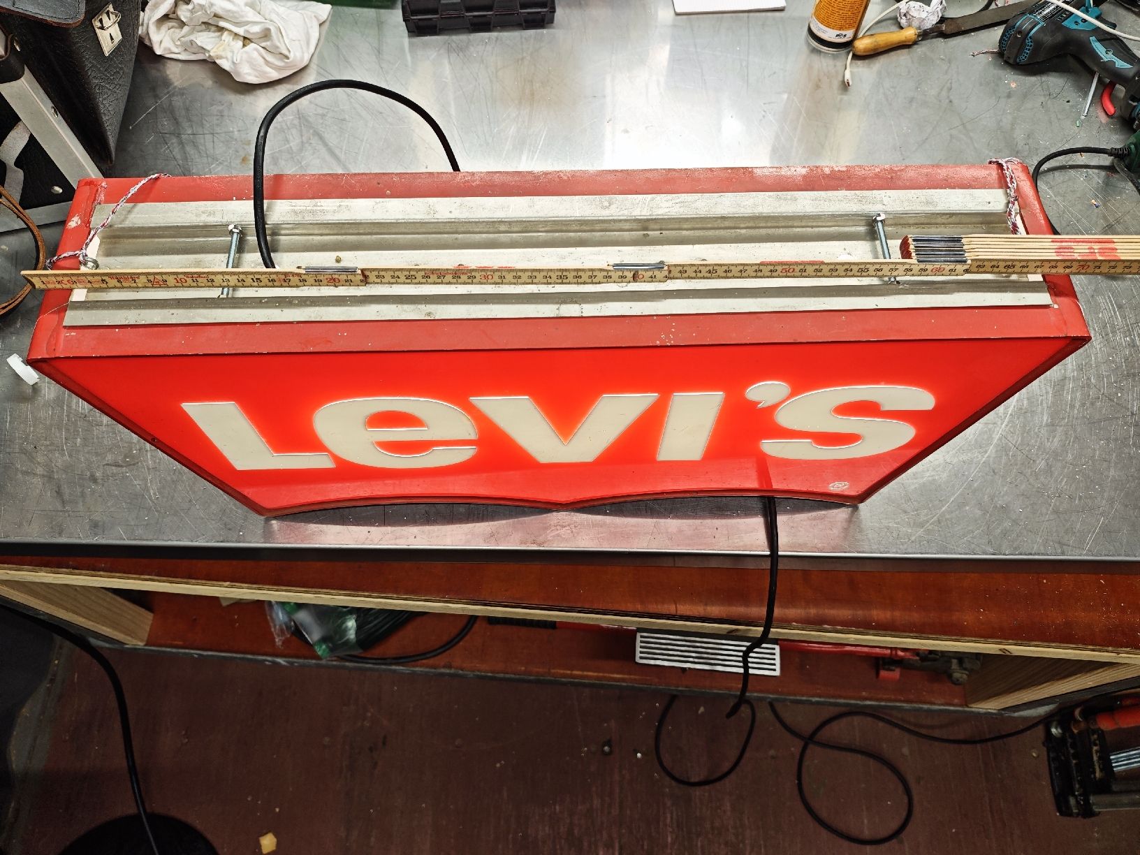 Alle Dekorationen: Retro Leuchtreklame Levi's – Gebraucht aus Kriens von Dodo84 2