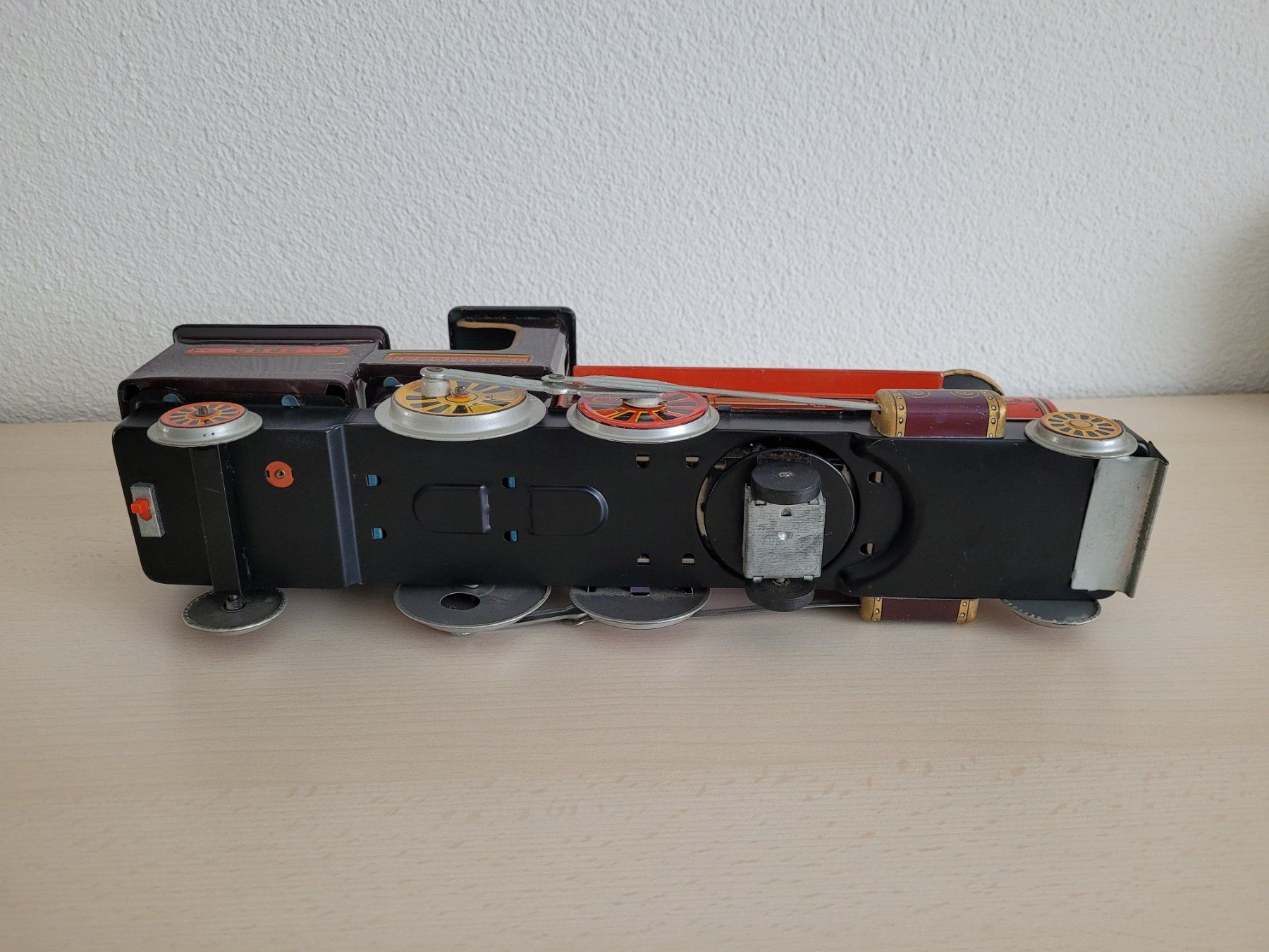 Giocattoli: Blech Lokomotive – Usato da Stansstad venduto da Kutolu 1