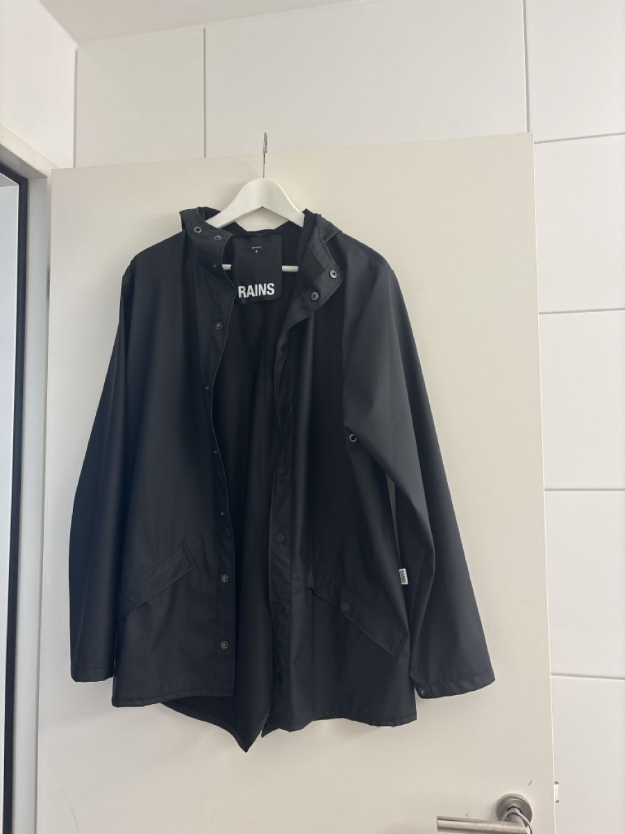 Rains Giacche: Rains Regenjacke – Usato da Kaiseraugst venduto da deb_998t