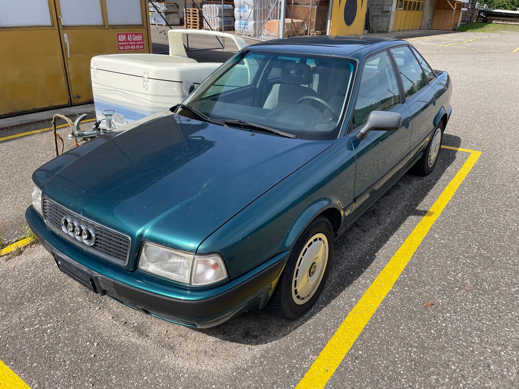 Audi Automobili: Audi 80 B4 Limousine Grün 1994 – Usato da Pfäffikon ZH venduto da runwaypainter