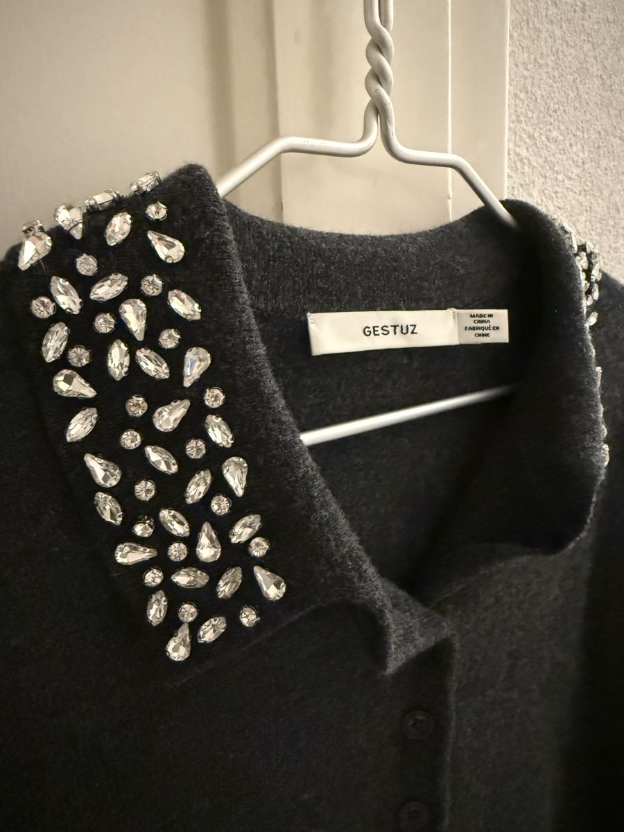 Gestuz Pullover & Sweatshirts: Gestuz Polo-Shirt / Sweater S mit Glitzer – Neu (gemäss Beschreibung) aus Bern von kwa_pyt9