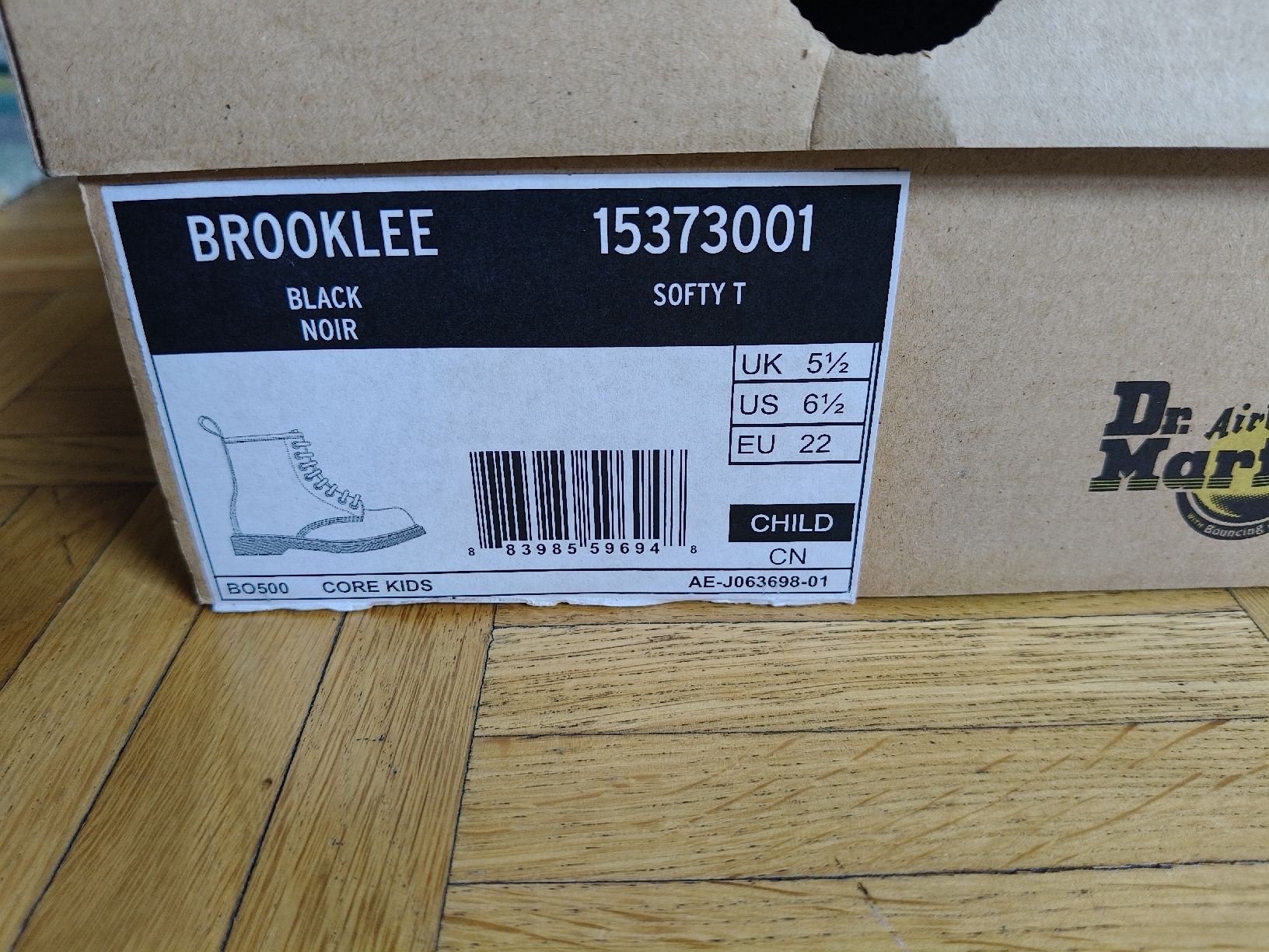 Dr. Martens Scarpe da uomo: Dr. Martens Brooklee Black Boots Size EU 22 Neu – Nuovo e nell'imballaggio originale da Zürich venduto da sha_vw65 3