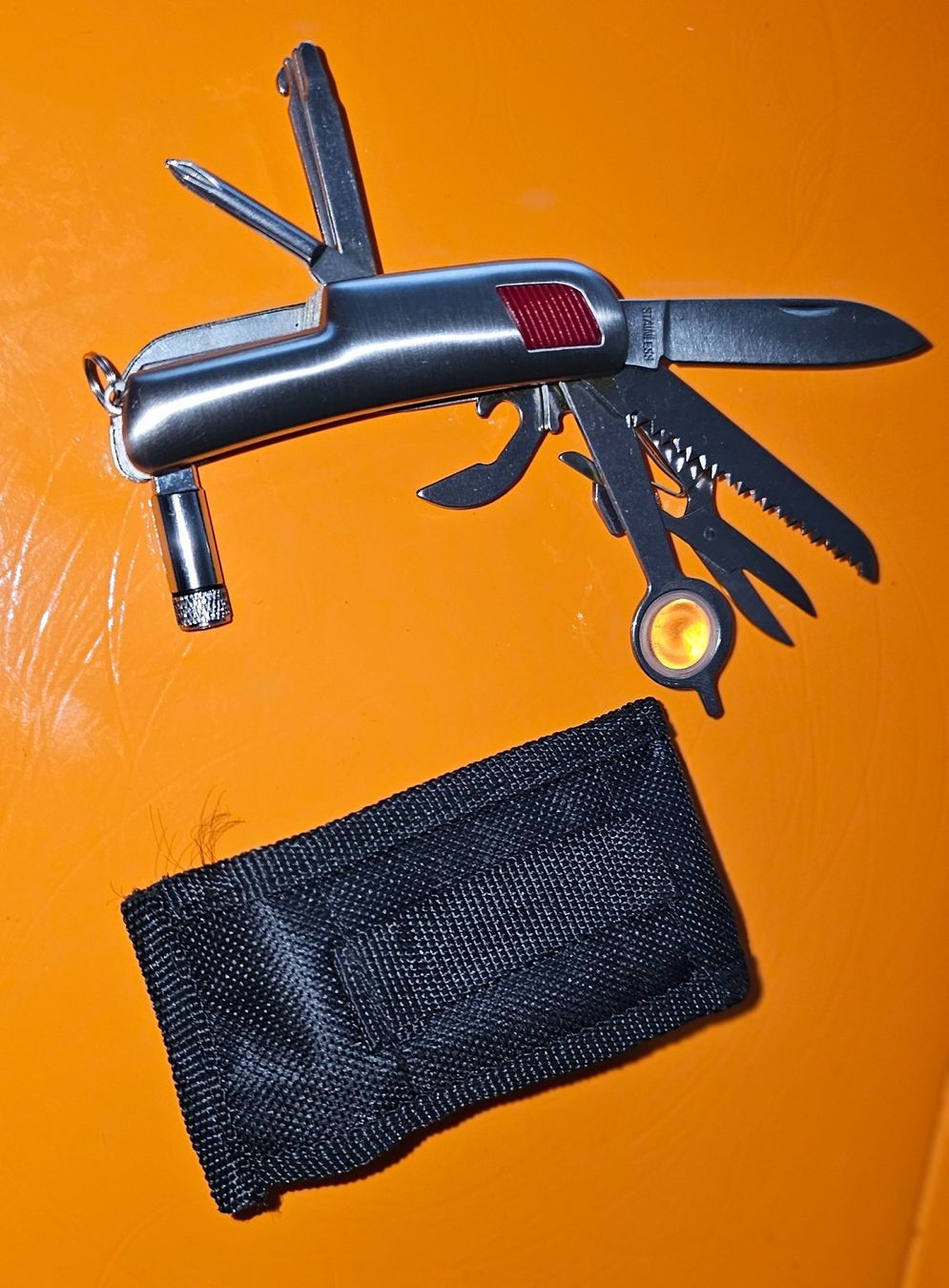Taschenmesser: ✅Multifunktionsmesser mit LED und Etui📌 – Neu (gemäss Beschreibung) aus Kreuzlingen von UAE 7