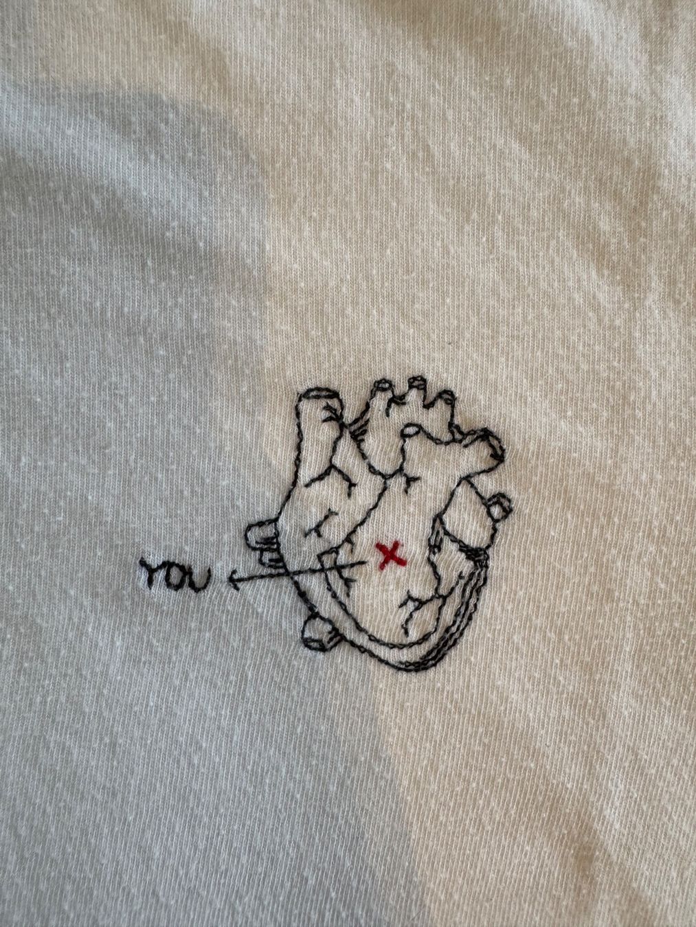 Pull&Bear T-shirt: T-shirt cœur - Pull&Bear – Usato da Denens venduto da sar_5wlm 3