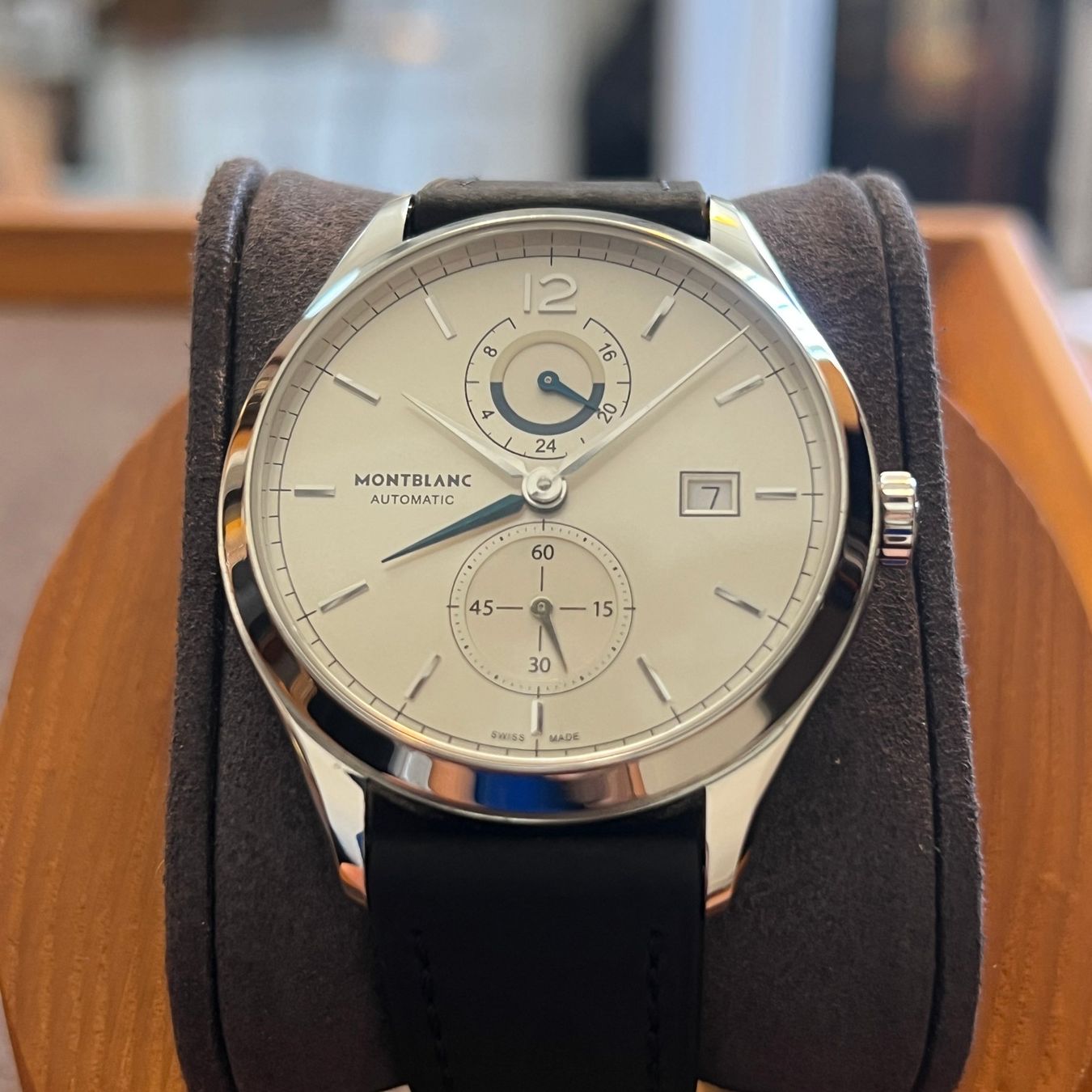 Montblanc Orologi: Montblanc Heritage Chronometry Dual Time 112540 – Usato da Carouge GE venduto da Watchaser